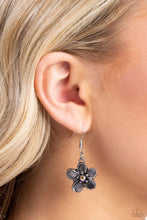 Load image into Gallery viewer, Paparazzi's Free FLORAL - Pink & Iridescent necklace