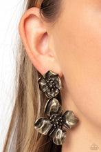 Load image into Gallery viewer, Paparazzi's Gilded Grace - Brass post earrings