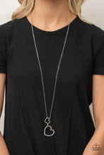 Load image into Gallery viewer, Paparazzi's Grandma Glow - White necklace