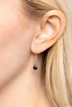 Load image into Gallery viewer, Paparazzi's Wallflower Wonderland - Purple necklace