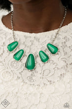 Load image into Gallery viewer, Paparazzi's Newport Princess - Green necklace (Fashion Fix)
