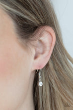 Load image into Gallery viewer, Paparazzi's Galactic Wonder - Green necklace