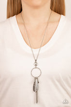 Load image into Gallery viewer, Paparazzi's Tastefully Tasseled - White necklace