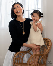 Load image into Gallery viewer, Paparazzi's Flowers for Mama - Gold necklace