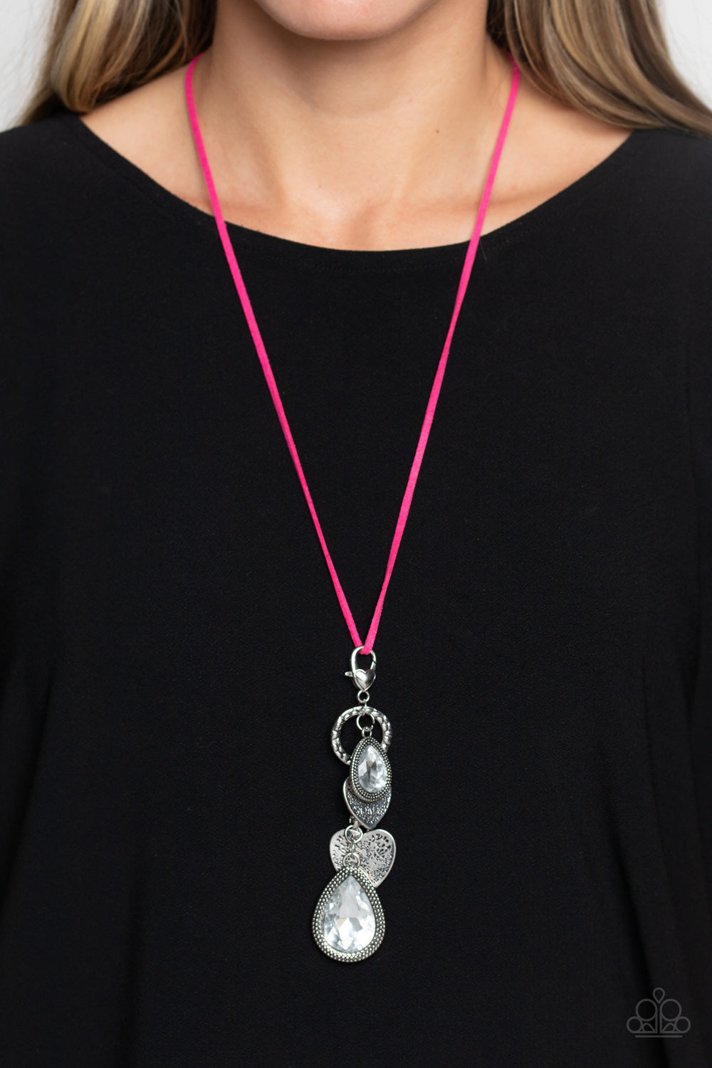 Paparazzi's Casanova Clique - Pink Urban necklace