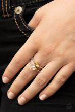 Load image into Gallery viewer, Paparazzi&#39;s Embraceable Elegance - Yellow &amp; Iridescent ring
