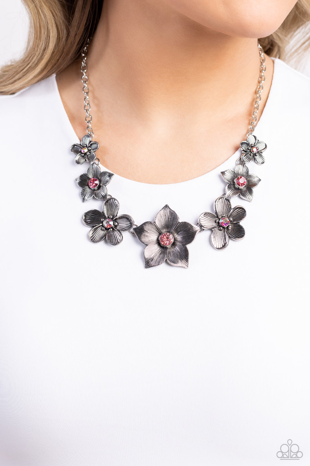 Paparazzi's Free FLORAL - Pink & Iridescent necklace