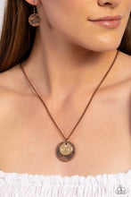 Load image into Gallery viewer, Paparazzi&#39;s Gilded Guide - Copper necklace
