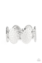 Load image into Gallery viewer, Paparazzi&#39;s Radial Reflections - Silver bracelet
