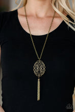 Load image into Gallery viewer, Paparazzi&#39;s A MANDALA Of the People - Brass necklace
