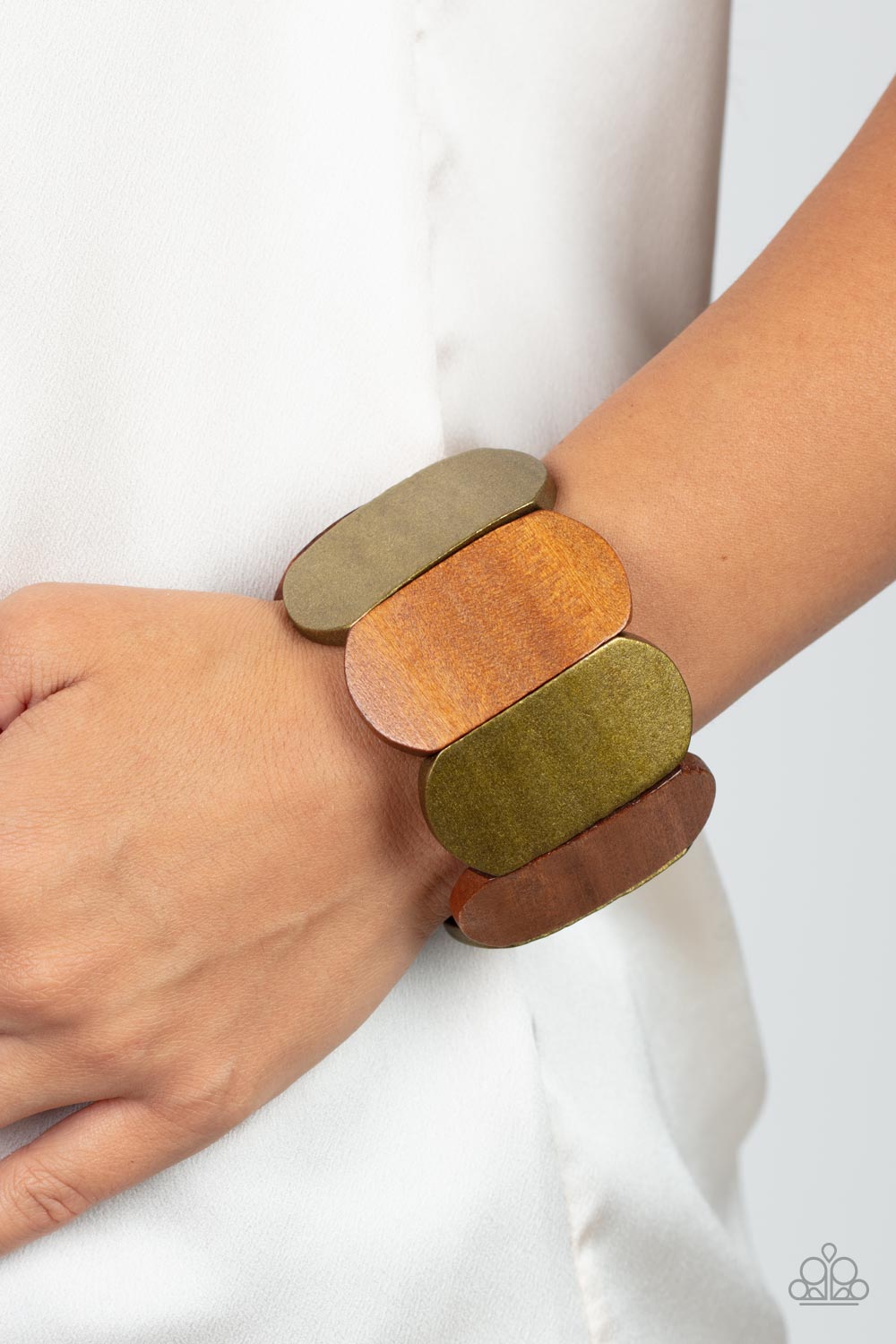 Paparazzi's Natural Nirvana - Brass Wood bracelet