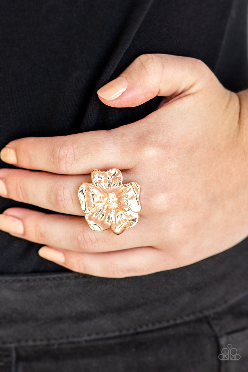Paparazzi's Tropical Gardens - Rose Gold Ring
