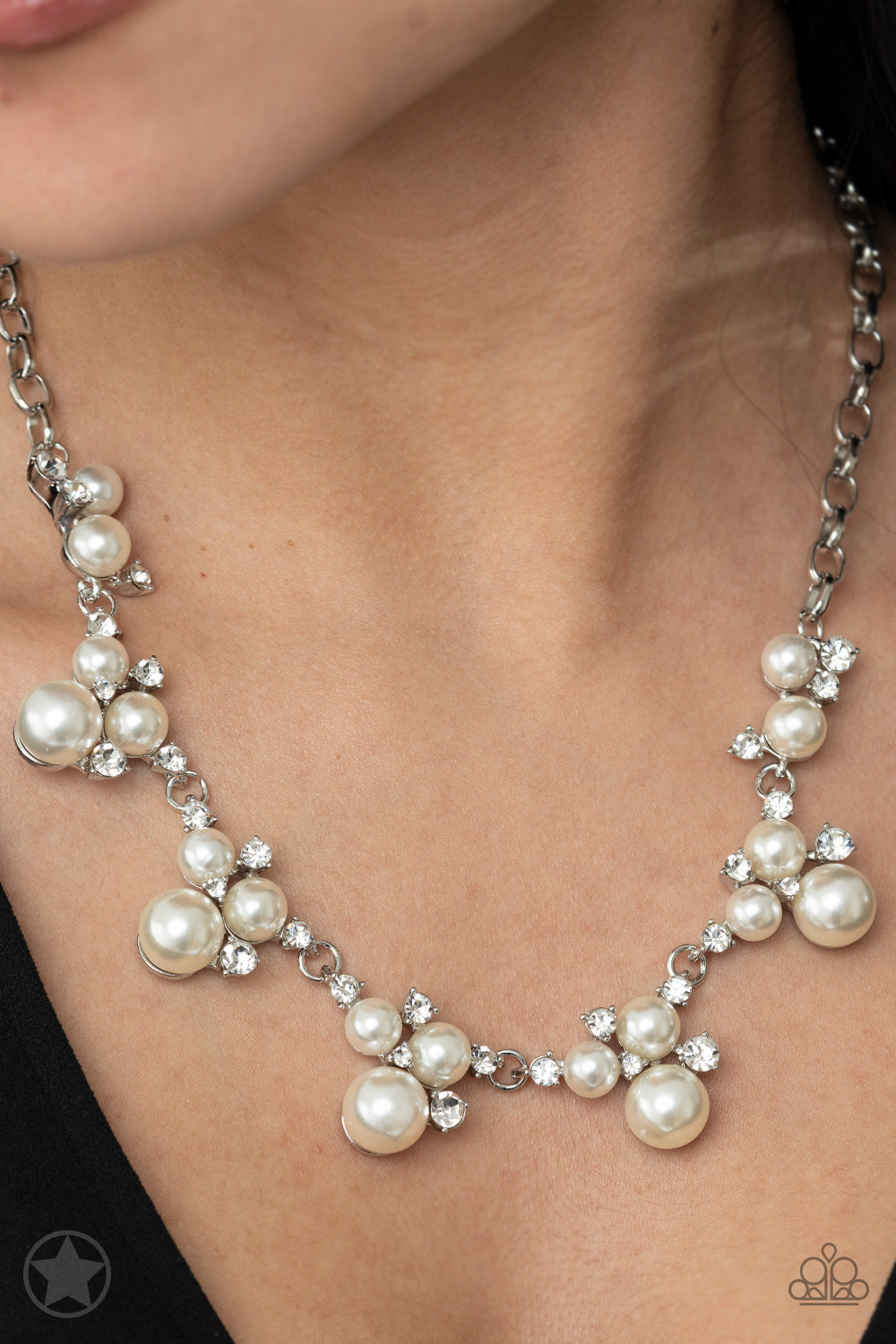 Paparazzi's Toast To Perfection - White Pearl necklace (Blockbusters)