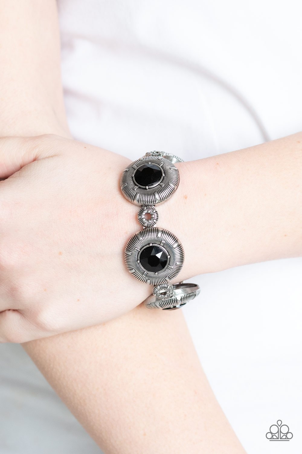 Paparazzi's Original Opulence - Black bracelet