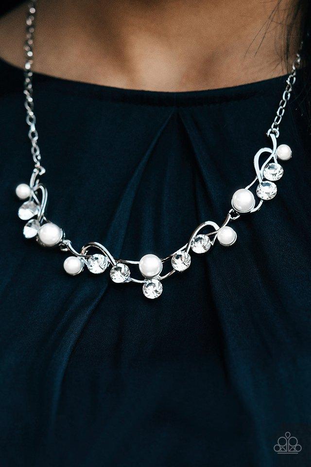 Paparazzi's Tie The Knot - White Pearl necklace (Fashion Fix)