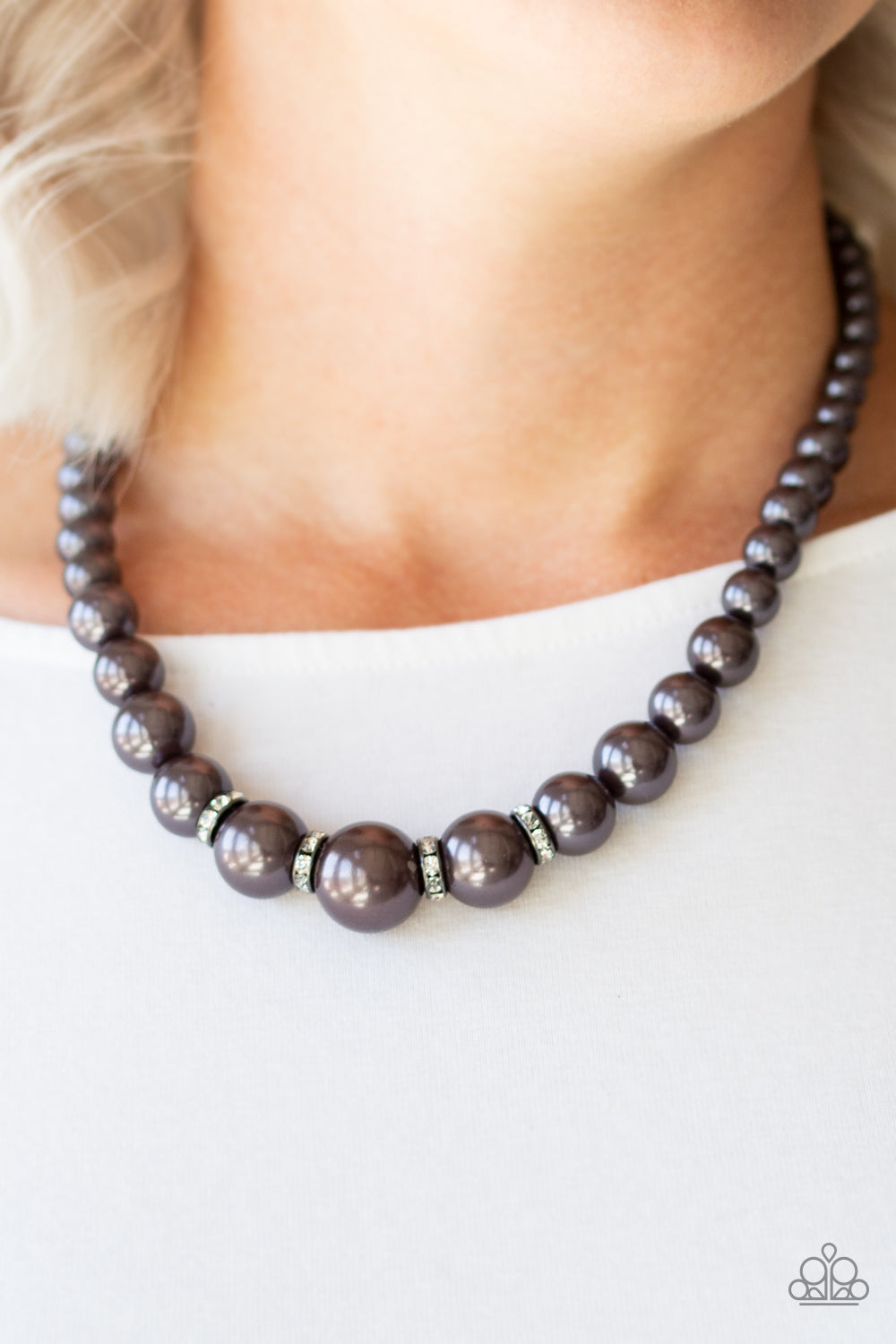 Paparazzi's Party Pearls - Black necklace