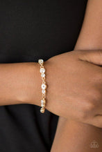 Load image into Gallery viewer, Paparazzi&#39;s Twinkle Twinkle Little STARLET - Gold bracelet

