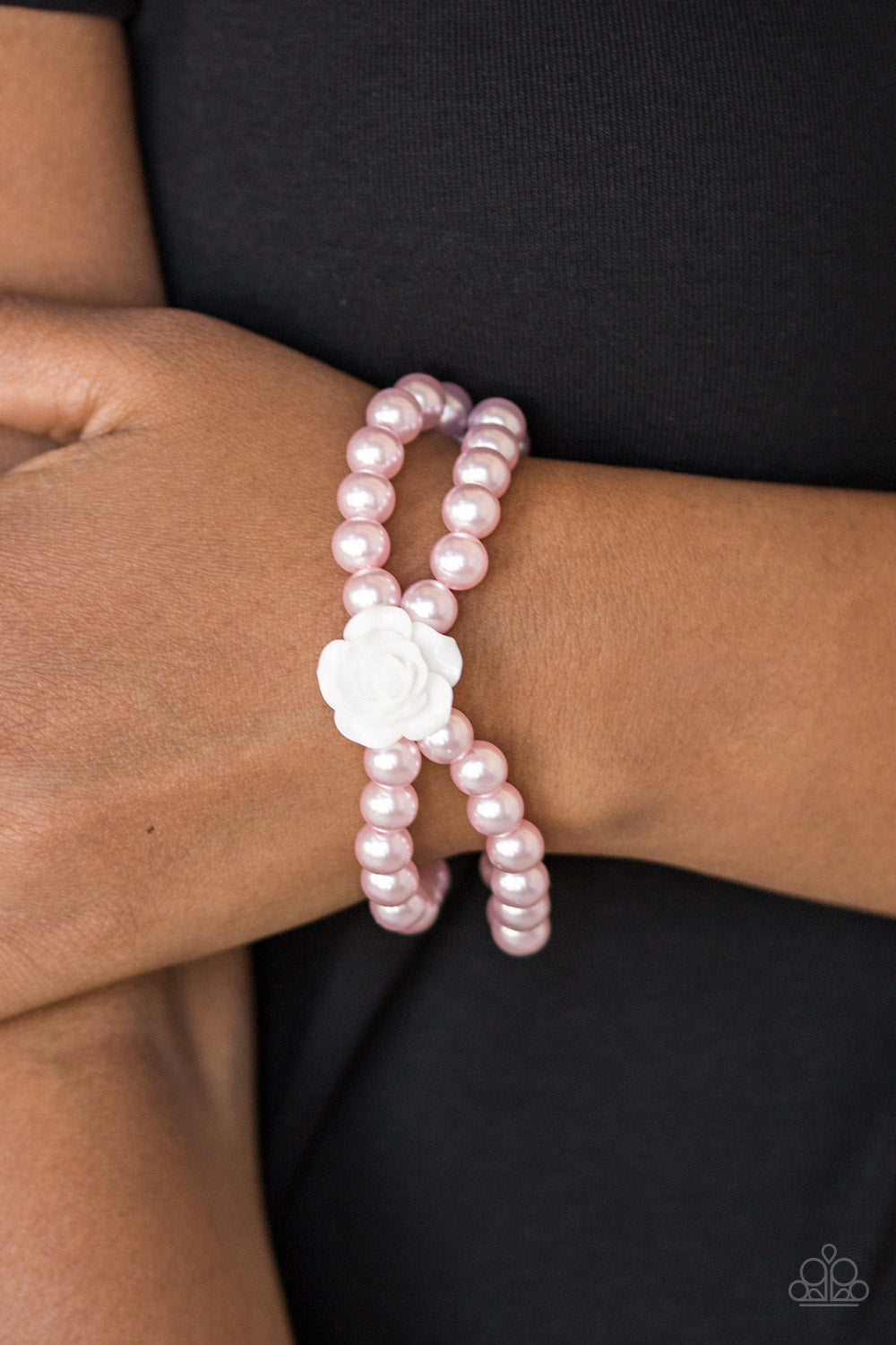 Paparazzi's Posh and Posy - Pink Pearl bracelet