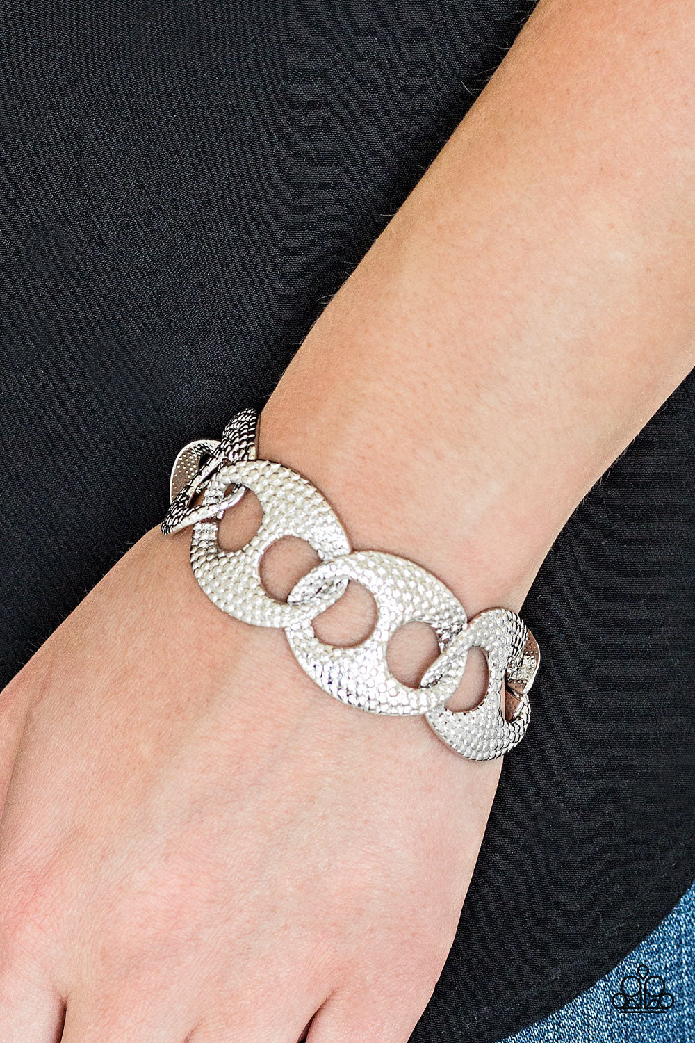 Paparazzi's Casual Connoisseur - Silver bracelet
