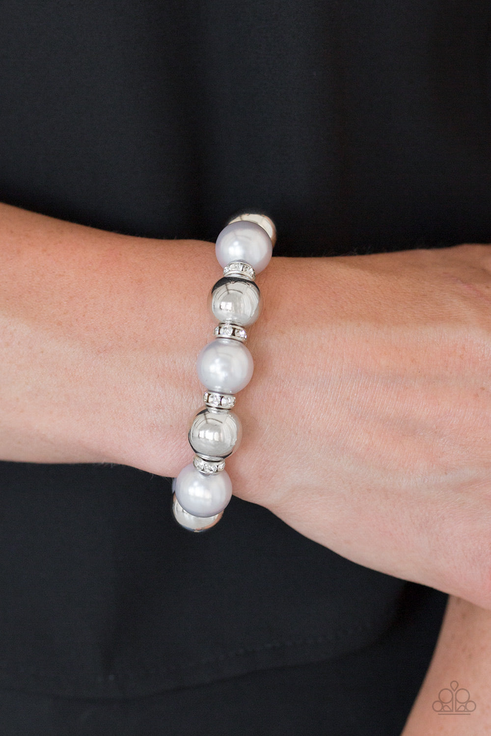 Paparazzi's So Not Sorry - Silver Pearl bracelet