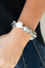 Load image into Gallery viewer, Paparazzi&#39;s Here I Am - Silver Pearl bracelet
