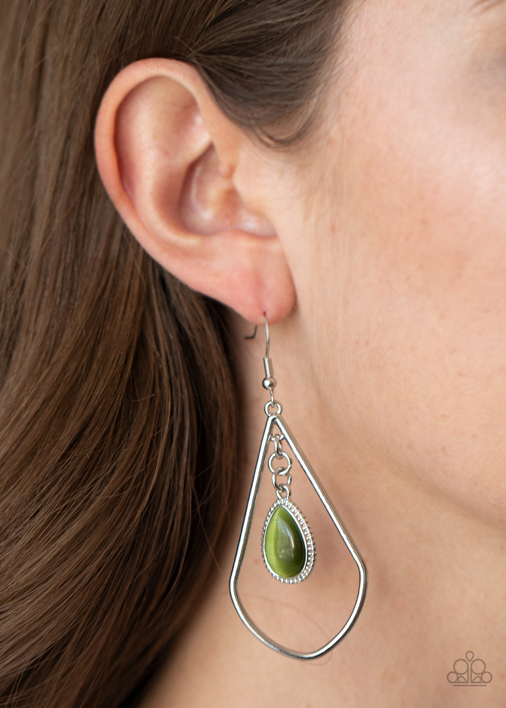 Paparazzi's Ethereal Elegance - Green earrings