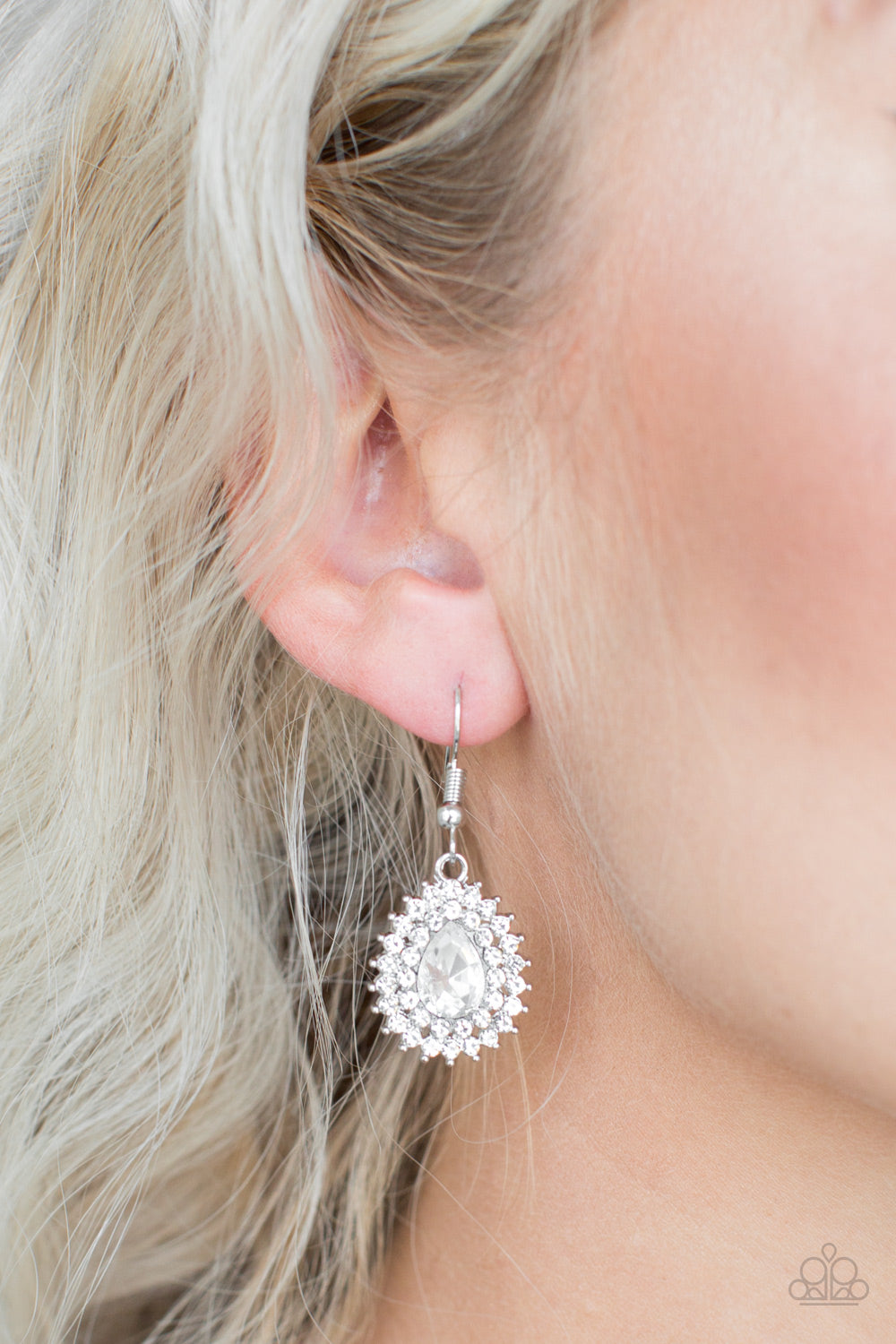 Paparazzi's Star-Crossed Starlet - White Earrings