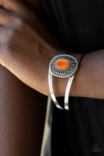 Load image into Gallery viewer, Paparazzi&#39;s Deep In The TUMBLEWEEDS - Orange bracelet
