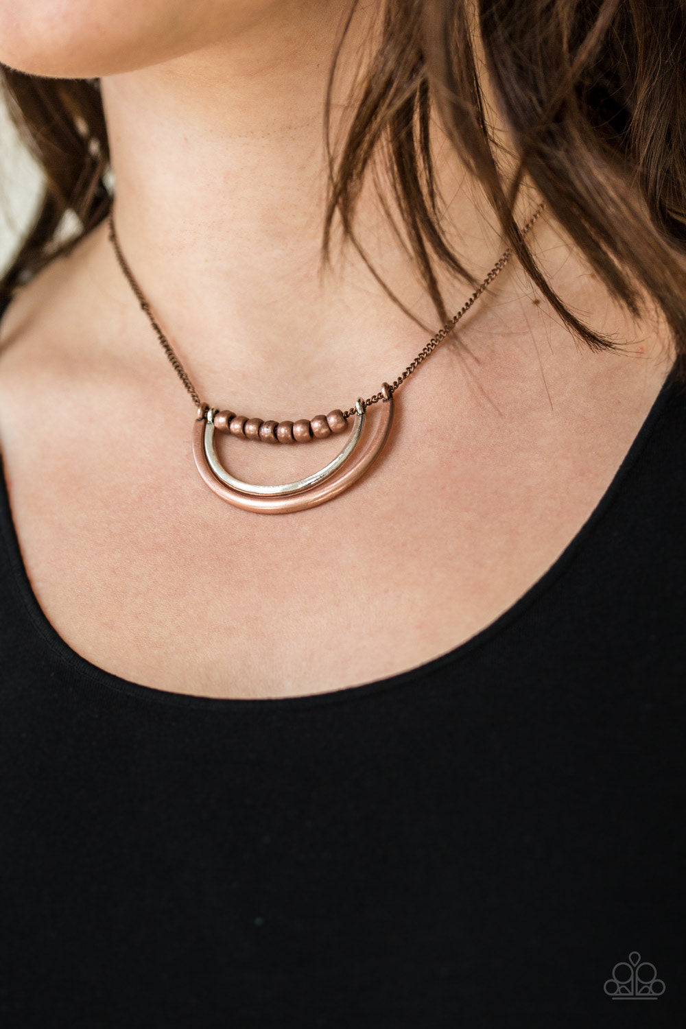 Paparazzi's Artificial Arches - Copper necklace