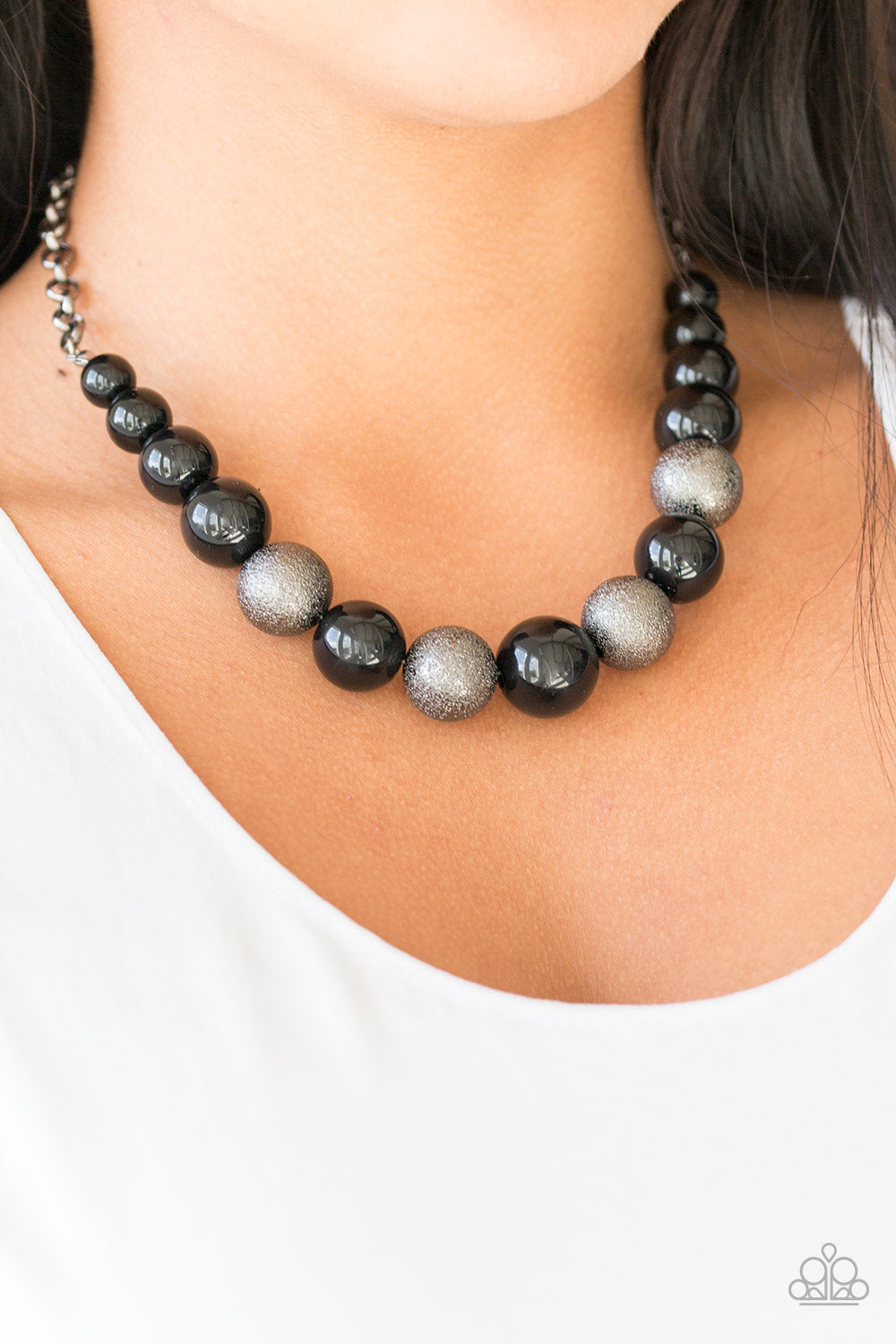 Paparazzi's Color Me CEO - Black necklace