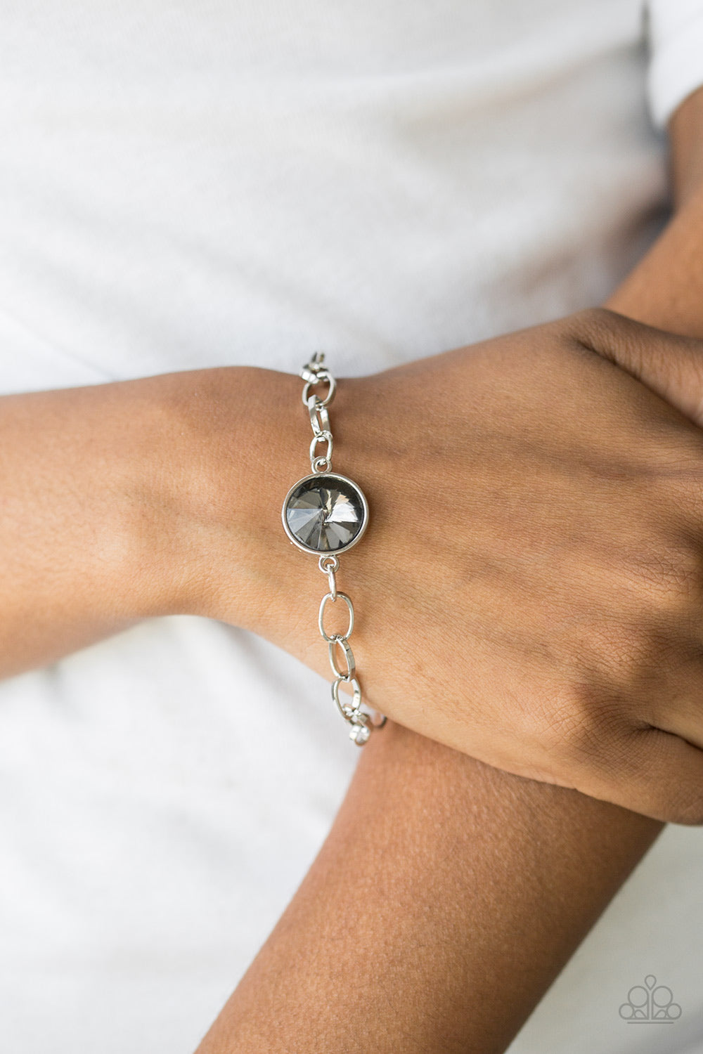 Paparazzi's All Aglitter - Silver bracelet