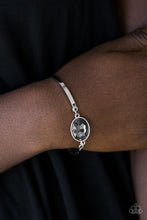 Load image into Gallery viewer, Paparazzi&#39;s Definitely Dashing - Silver bracelet
