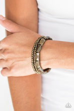 Load image into Gallery viewer, Paparazzi&#39;s Metal Move - Brass bracelet
