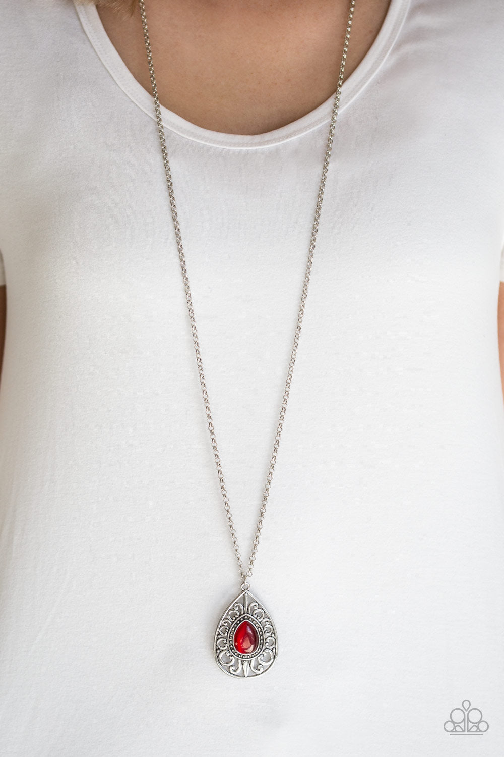 Paparazzi's Modern Majesty - Red necklace