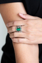 Load image into Gallery viewer, Paparazzi&#39;s Tropical Flora - Green ring
