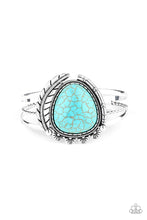 Load image into Gallery viewer, Paparazzi&#39;s Natures Bounty - Blue bracelet
