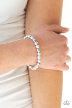 Load image into Gallery viewer, Paparazzi&#39;s Poised For Perfection - Silver Pearl bracelet
