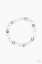 Load image into Gallery viewer, Paparazzi&#39;s Poised For Perfection - White Pearl bracelet
