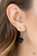 Load image into Gallery viewer, Paparazzi&#39;s Treasure Shore - Black necklace
