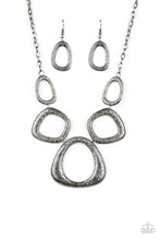 Load image into Gallery viewer, Paparazzi&#39;s Backstreet Bandit - Black necklace
