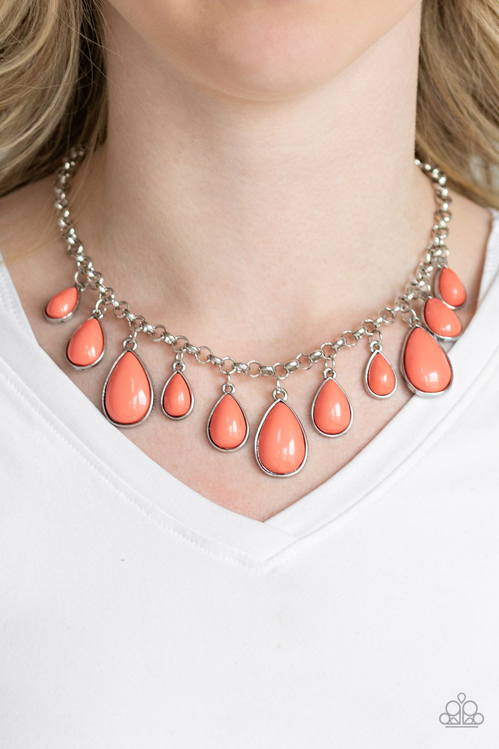 Paparazzi's Jaw-Dropping Diva - Orange necklace