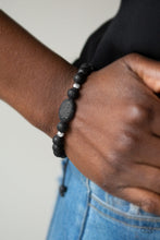 Load image into Gallery viewer, Paparazzi&#39;s Makes Perfect SENSEI - Black Urban Men bracelet
