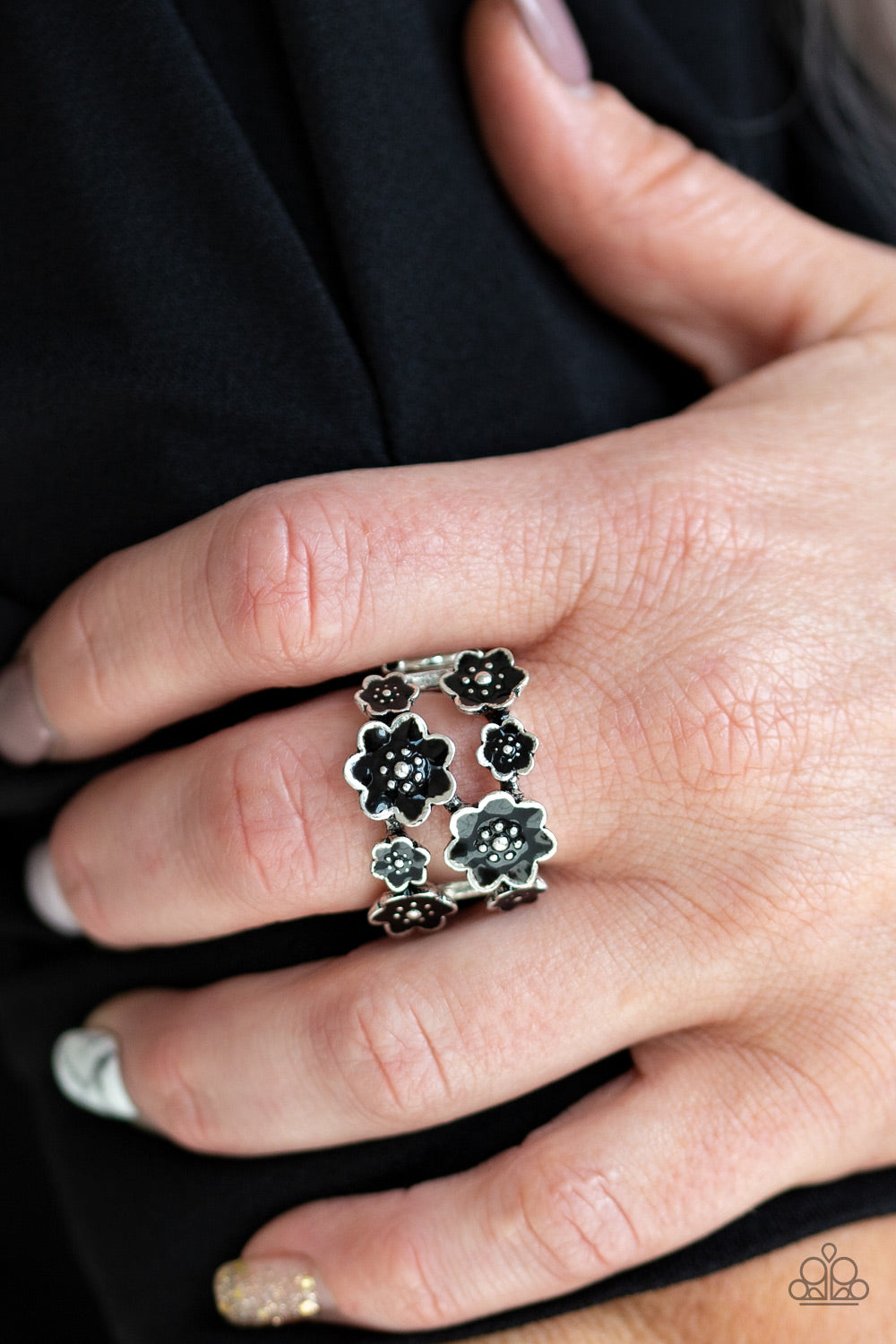 Paparazzi's Floral Crowns -Black ring
