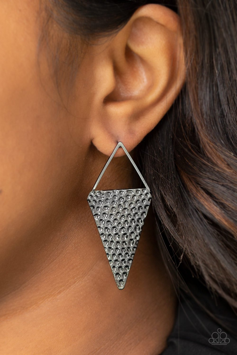 Paparazzi's Have A Bite - Black post earrings