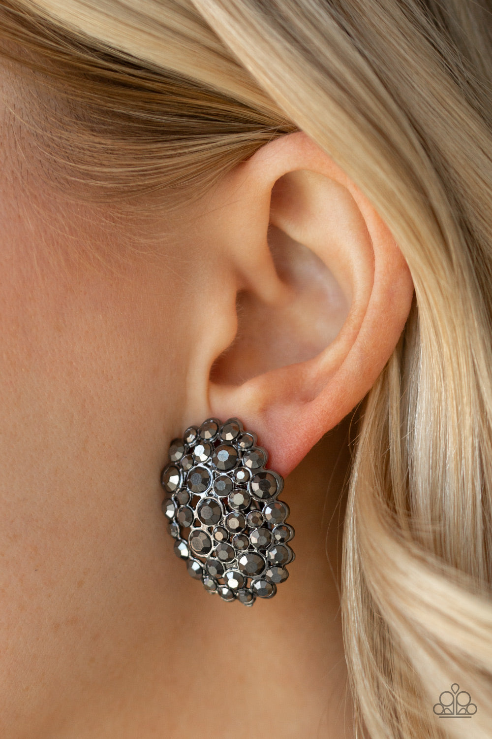 Paparazzi's Daring Dazzle - Black post earrings