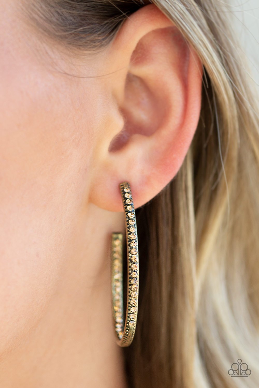 Paparazzi's Globetrotting Glitter - Brass hoop earrings