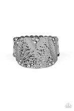 Load image into Gallery viewer, Paparazzi&#39;s Industrial Indentation - Black ring
