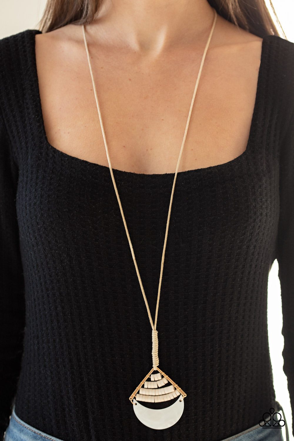 Paparazzi's Beach Beam - Gold Urban necklace