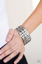 Load image into Gallery viewer, Paparazzi&#39;s Tectonic Texture - Black bracelet
