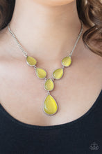 Load image into Gallery viewer, Paparazzi&#39;s Dewy Decadence - Yellow necklace
